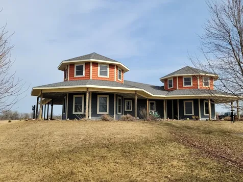 15274 85th Avenue NE Foley MN 56329