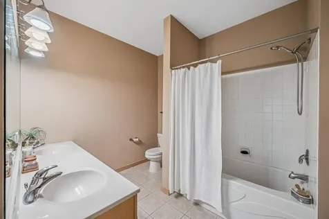 820 Emerald Street Saint Paul MN 55114