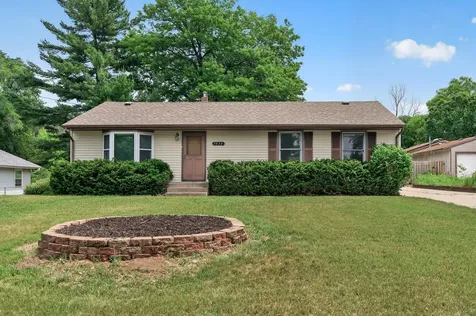 7939 Pleasant View Drive NE Spring Lake Park MN 55432