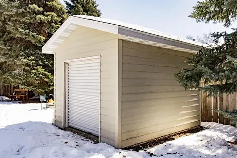 2408 34th Avenue S Fargo ND 58104