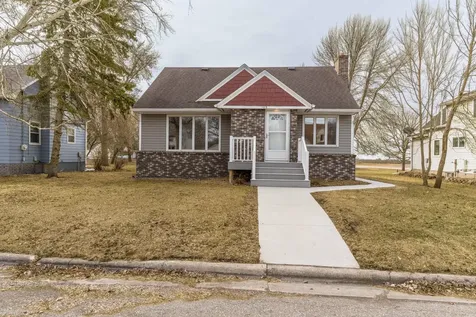 105 Kentucky Avenue Hoffman MN 56339