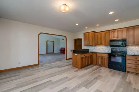 125 Kenna Drive Le Sueur MN 56058