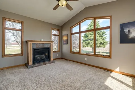125 Kenna Drive Le Sueur MN 56058