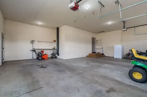 125 Kenna Drive Le Sueur MN 56058