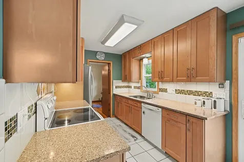 11221 Arrowhead Street NW Coon Rapids MN 55433