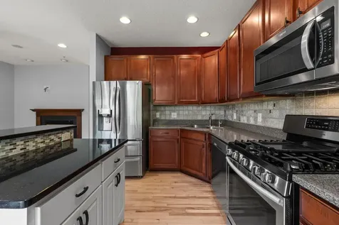 16217 50th Avenue N Plymouth MN 55446