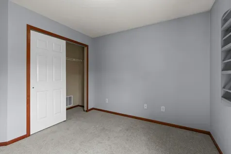 16217 50th Avenue N Plymouth MN 55446