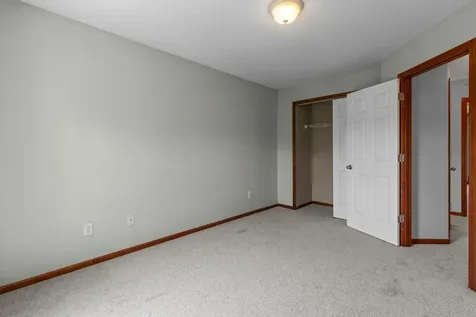 16217 50th Avenue N Plymouth MN 55446