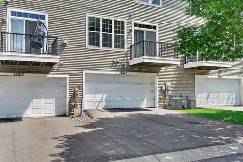 16217 50th Avenue N Plymouth MN 55446