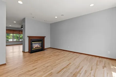 16217 50th Avenue N Plymouth MN 55446