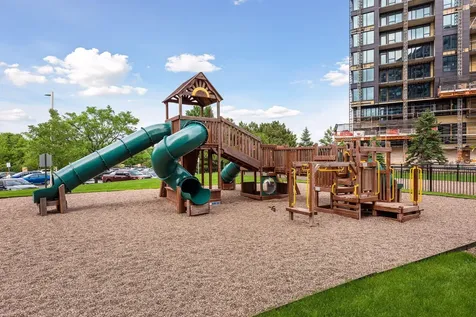 1120 S 2nd Street Minneapolis MN 55415