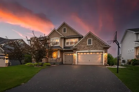721 Juniper Avenue N Lake Elmo MN 55042