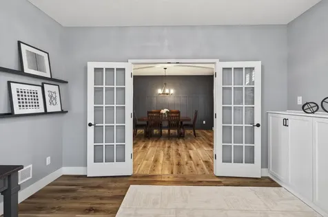 721 Juniper Avenue N Lake Elmo MN 55042