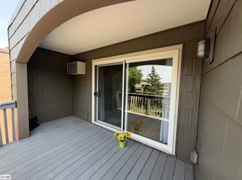 2800 Hamline Avenue N Roseville MN 55113