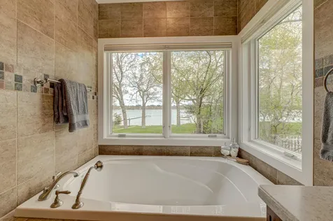 5256 Oxford Street N Shoreview MN 55126