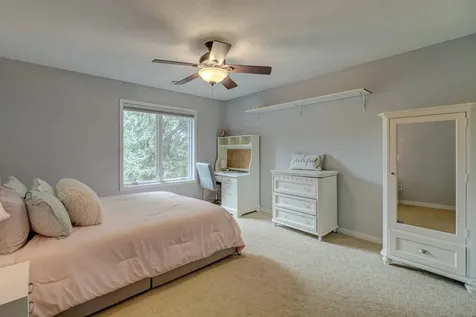 5256 Oxford Street N Shoreview MN 55126
