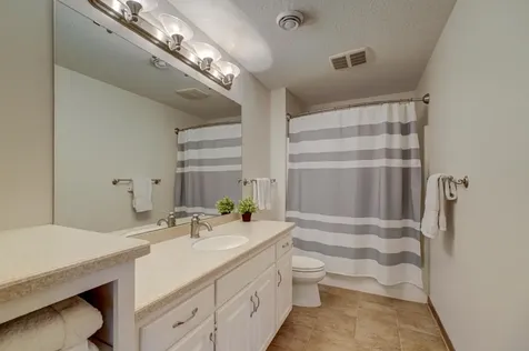 5256 Oxford Street N Shoreview MN 55126