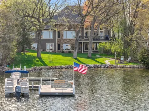 5256 Oxford Street N Shoreview MN 55126