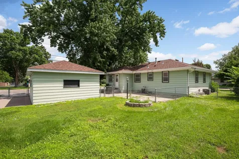 8200 16th Avenue S Bloomington MN 55425
