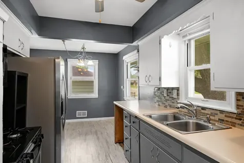 8200 16th Avenue S Bloomington MN 55425