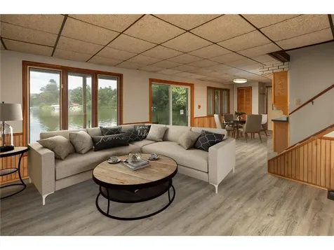40402 Ryans Bay Road Zumbro Falls MN 55991