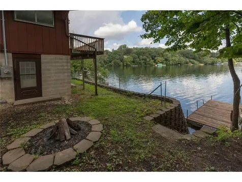 40402 Ryans Bay Road Zumbro Falls MN 55991