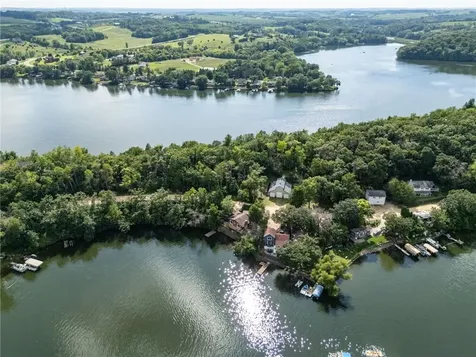 40402 Ryans Bay Road Zumbro Falls MN 55991