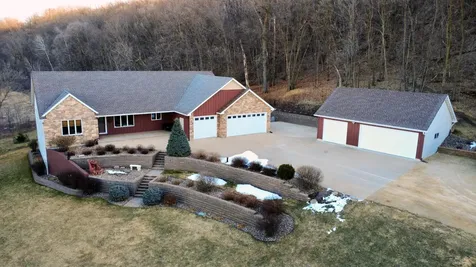9200 County Road 3 NW Oronoco MN 55960