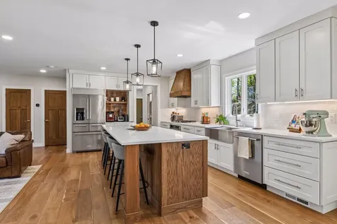 3374 Library Lane Saint Louis Park MN 55426
