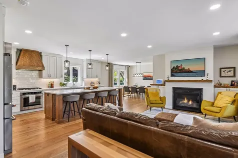 3374 Library Lane Saint Louis Park MN 55426
