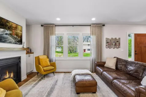 3374 Library Lane Saint Louis Park MN 55426