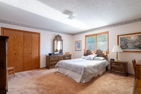747 5th Avenue NW Valley City ND 58072