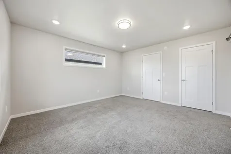 8068 Goldfinch Drive Horace ND 58047