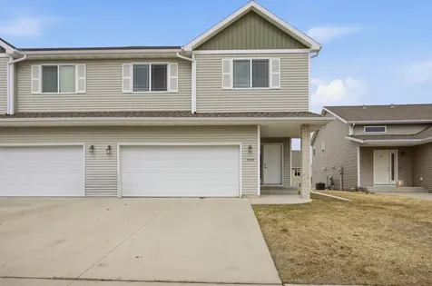 5957 57th Avenue S Fargo ND 58104