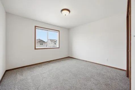 5957 57th Avenue S Fargo ND 58104
