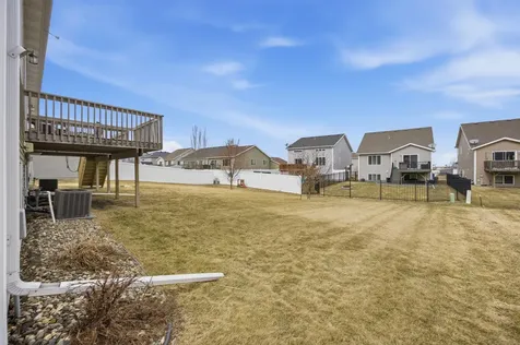 5957 57th Avenue S Fargo ND 58104