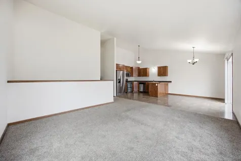 5957 57th Avenue S Fargo ND 58104