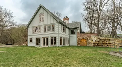 13345 25th Avenue NW Oronoco MN 55960