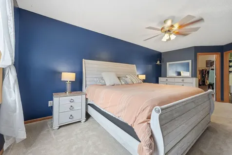 2222 Boulder Pointe Shakopee MN 55379