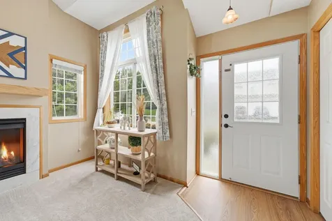 2222 Boulder Pointe Shakopee MN 55379