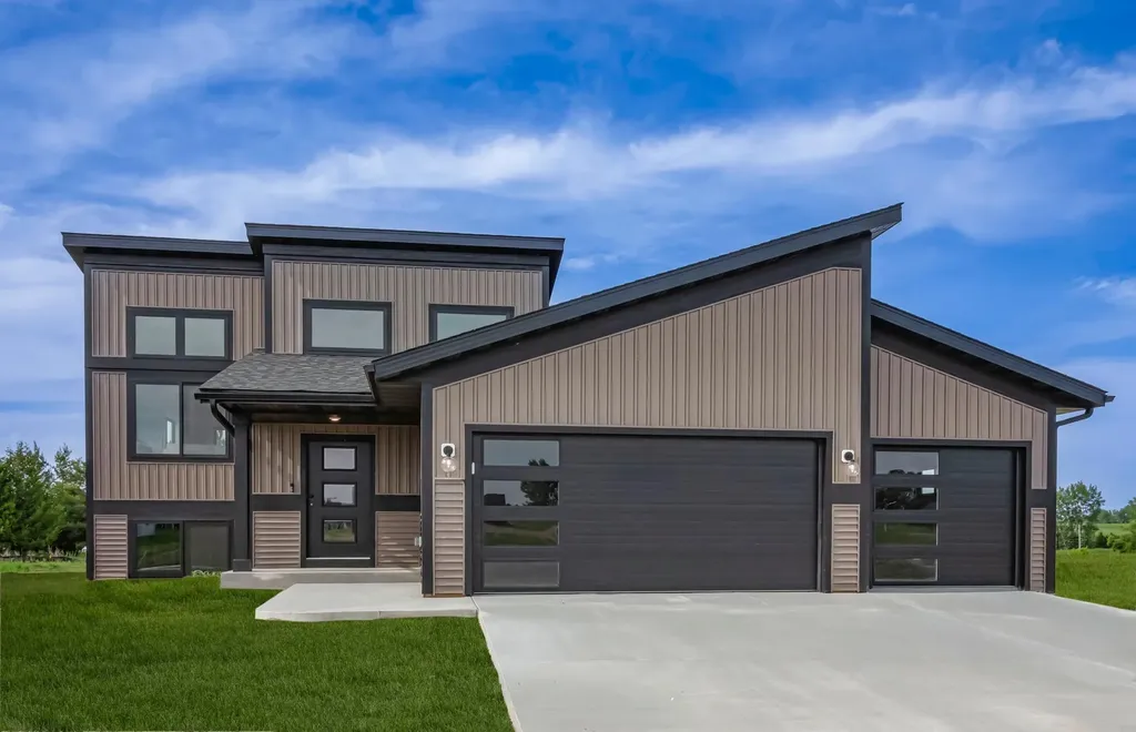 907 14th Street NW Kasson MN 55944