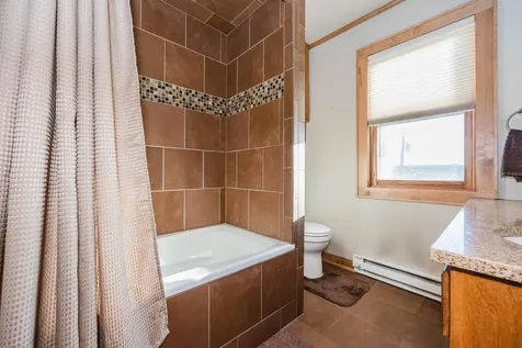 1053 Lake Avenue Detroit Lakes MN 56501