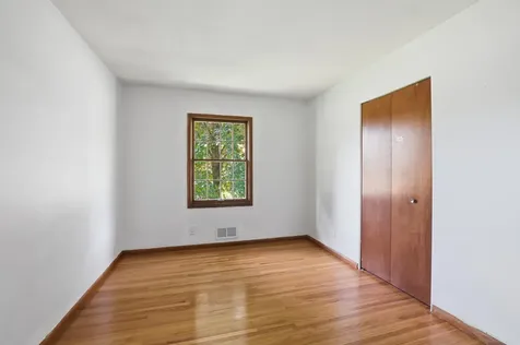 1536 Selby Avenue Saint Paul Park MN 55071