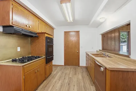 1536 Selby Avenue Saint Paul Park MN 55071