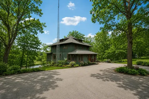 15 2nd Avenue SW Oronoco MN 55960
