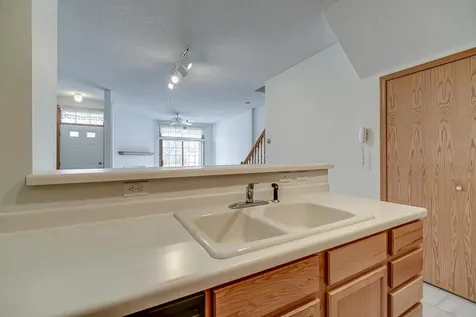 8372 Kimball Drive Eden Prairie MN 55347