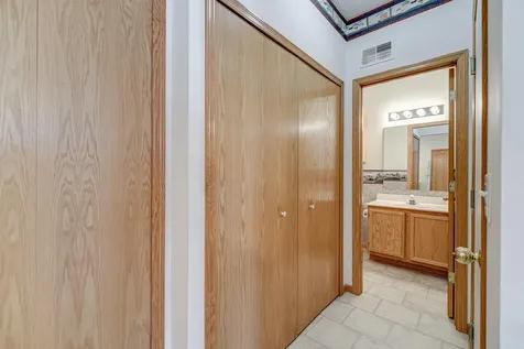 8372 Kimball Drive Eden Prairie MN 55347