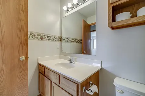 8372 Kimball Drive Eden Prairie MN 55347