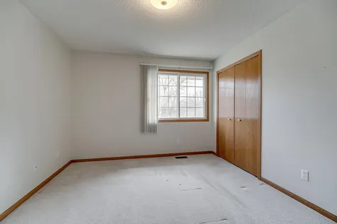 8372 Kimball Drive Eden Prairie MN 55347