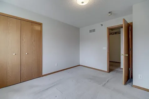 8372 Kimball Drive Eden Prairie MN 55347